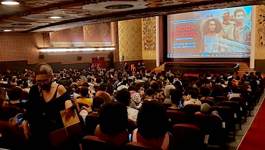 Decreto restabelece garantia de tela para exibição de filmes nacionais em cinemas