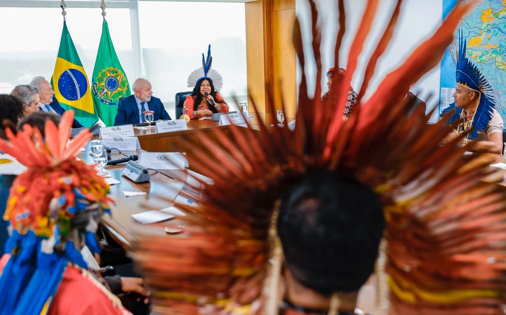 Lula demarca mais três terras indígenas e diz que deixará legado na área