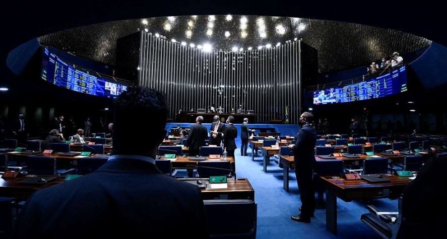 Sem orçamento aprovado, governo só pode gastar com despesas obrigatórias Sem orçamento aprovado, governo só pode gastar com despesas obrigatórias