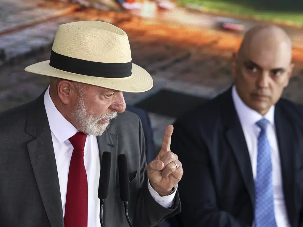 Polícia investiga novas ameaças de morte contra Lula e Moraes Polícia investiga novas ameaças de morte contra Lula e Moraes