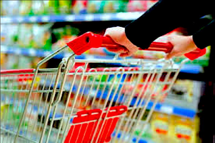 Inflação em desaceleração, mas ainda com impacto da alta dos alimentos