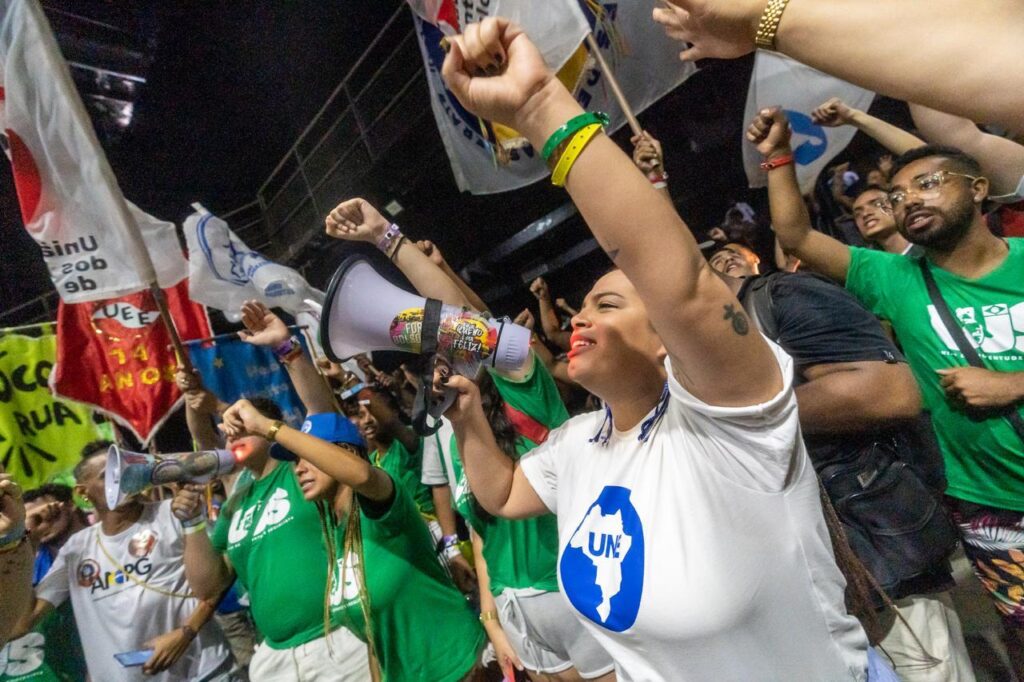 Bienal da UNE homenageia Lia de Itamaracá e Chico Science & Nação Zumbi