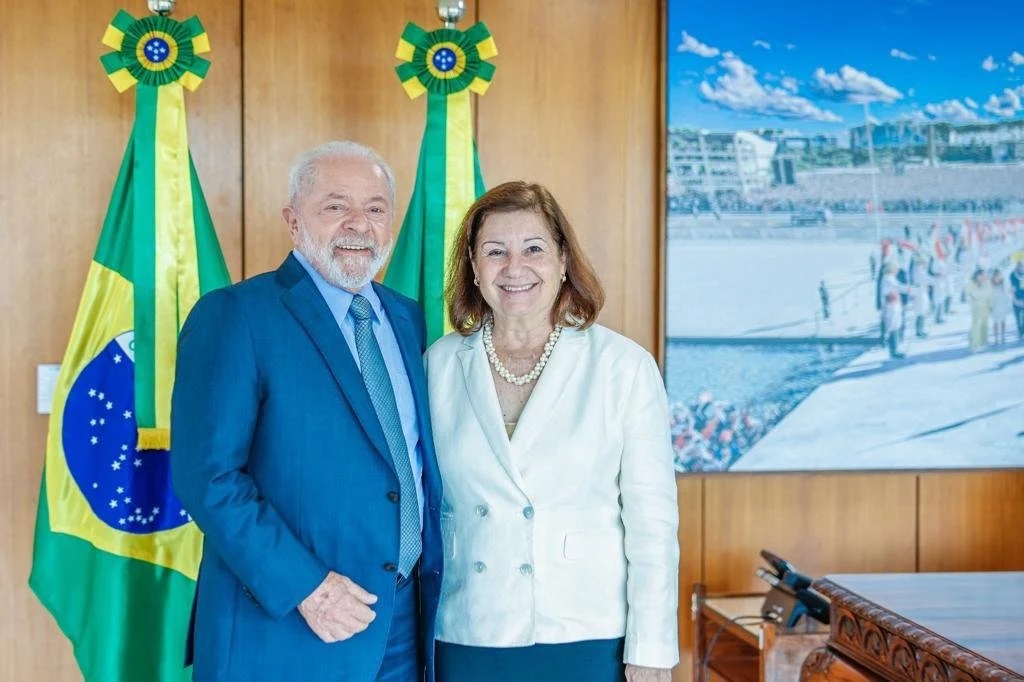 Brasil envia embaixadora à posse de Trump; convite de Bolsonaro é questionado