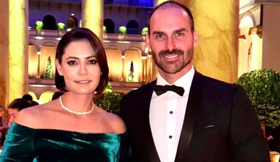 Michele e Eduardo Bolsonaro pressionaram pelo golpe, delata Mauro Cid