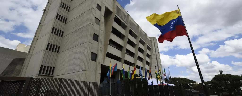 Maduro afirma que venezuelanos repatriados foram salvos do ‘inferno de Guantánamo’