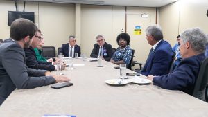 Governo apresenta na próxima semana agenda prioritária a presidentes da Câmara e do Senado, diz Padilha