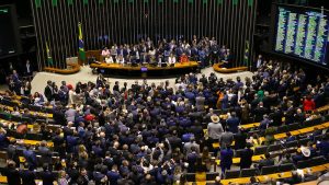 Carlos Veras é o representante do PT na Mesa Diretora da Câmara