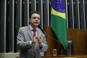 PT celebra 45 anos na luta pelos direitos dos trabalhadores e em defesa da democracia PT celebra 45 anos na luta pelos direitos dos trabalhadores e em defesa da democracia