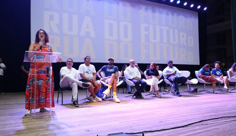 Bienal da UNE: Luciana Santos acentua desembolso expressivo às universidades