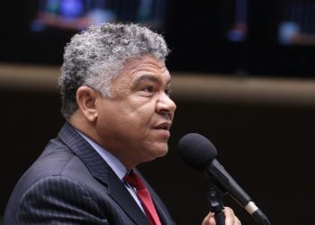 Petistas cumprimentam Governo Lula pelo Encontro de Prefeitos e Prefeitas Petistas cumprimentam Governo Lula pelo Encontro de Prefeitos e Prefeitas