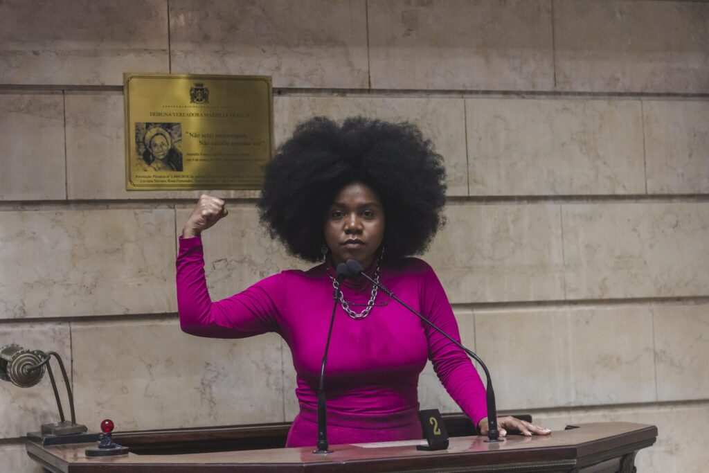 Racismo em ambiente médico: canal também acolhe denúncias
