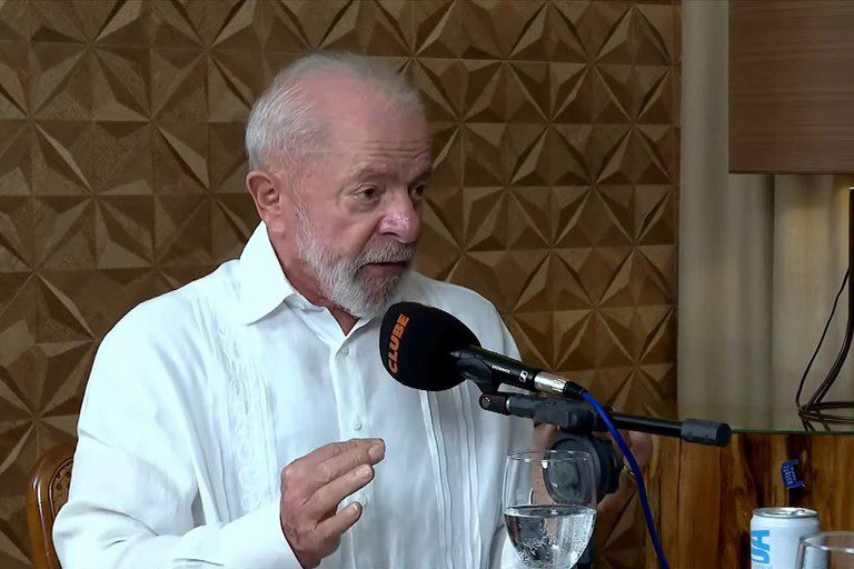 Lula anuncia pagamento da primeira parcela do Pé-de-Meia Lula anuncia pagamento da primeira parcela do Pé-de-Meia