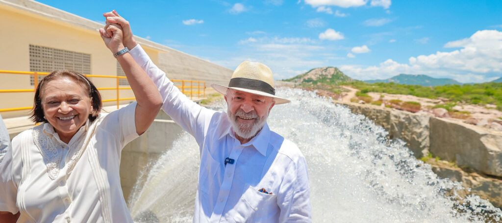 Lula inaugura barragem no Nordeste: “aquilo que a elite brasileira não quis fazer”