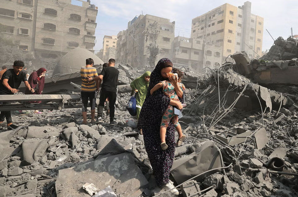 Israel mata porta-voz do Hamas e mais 25 em novo dia de bombardeios contra Gaza Israel mata porta-voz do Hamas e mais 25 em novo dia de bombardeios contra Gaza