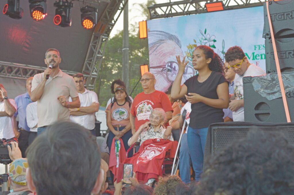 Centenário de Elizabeth Teixeira reúne milhares de apoiadores da Reforma Agrária