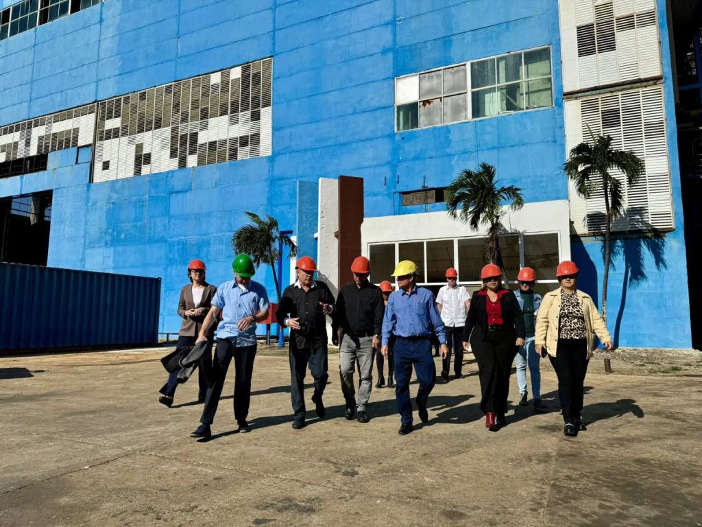 Rússia estuda projetos para fortalecer sistema elétrico de Cuba