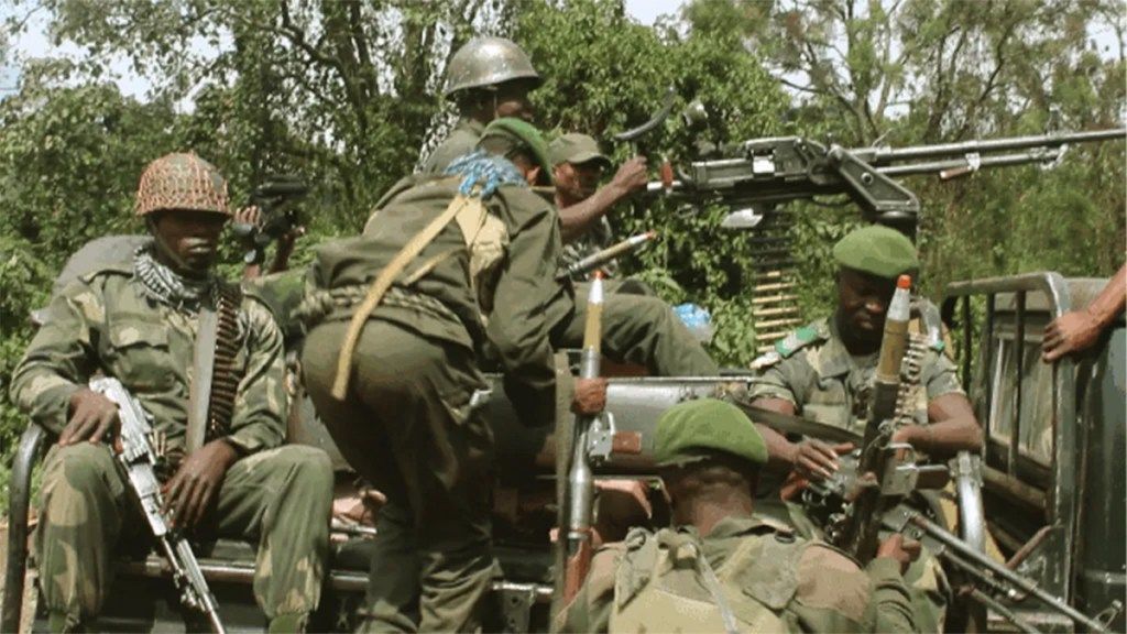 Grupo paramilitar M23 toma o controle de centro de mineração na RD do Congo Grupo paramilitar M23 toma o controle de centro de mineração na RD do Congo