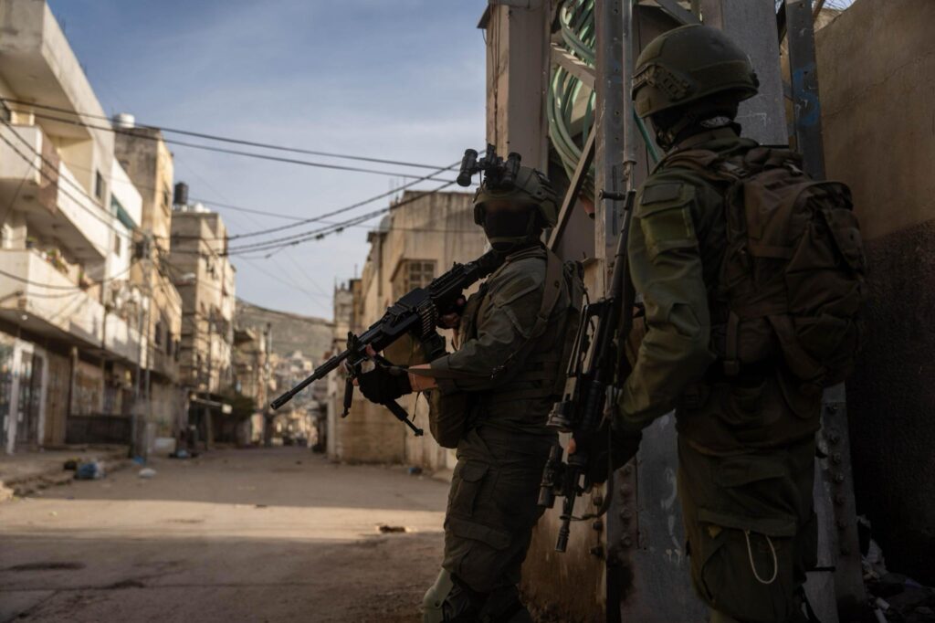 Ataques israelenses deixam 40 mortos em Gaza no dia da celebração do fim do Ramadã