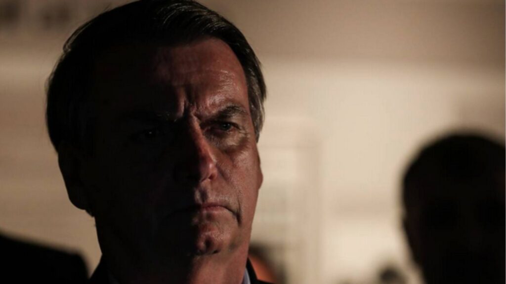 Brasil acompanha, nesta terça, se Bolsonaro vai virar réu em julgamento no STF