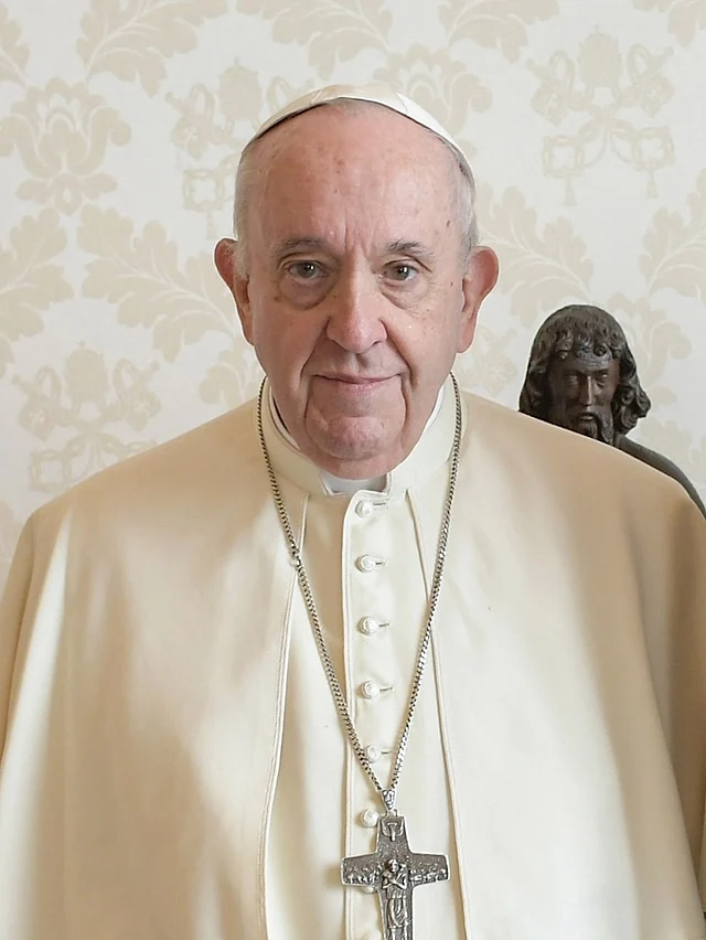 Após sofrer duas crises respiratórias, Papa Francisco apresenta estabilidade