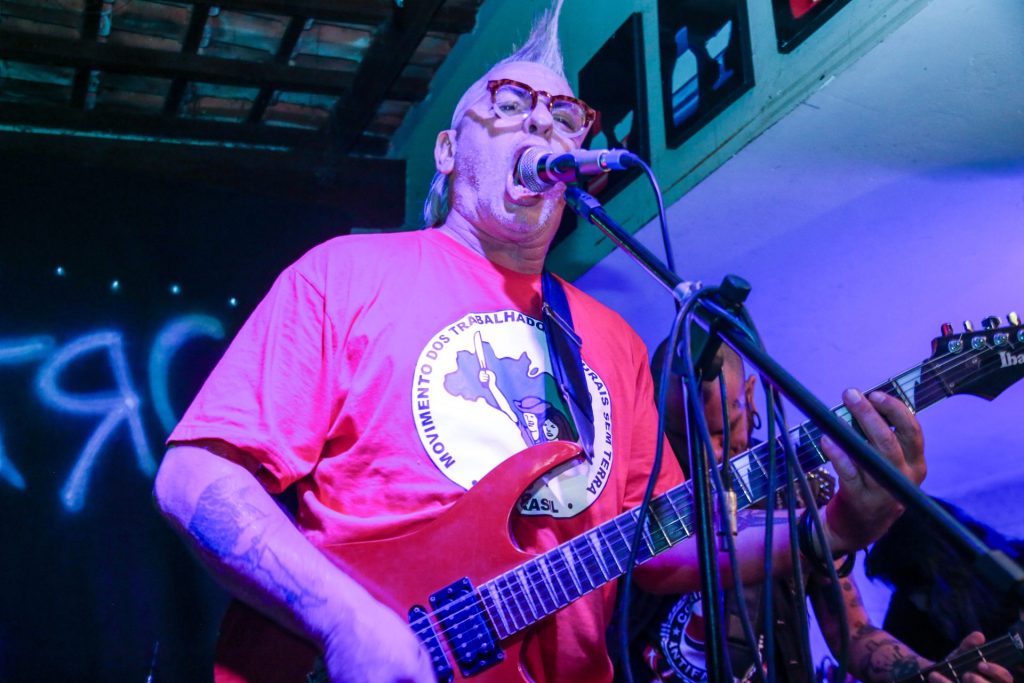 MST marca presença no show do Cólera em Ribeirão Preto e destaca união entre cultura e luta ambiental