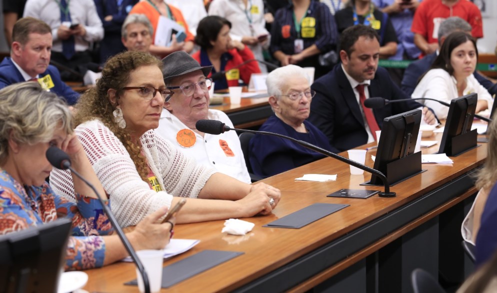 Cassação de mandato de Glauber é grave erro político, avaliam deputados