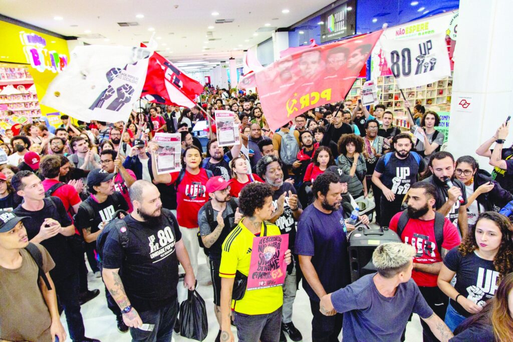 Ato nacional cobra fim da escala 6×1 no Brasil