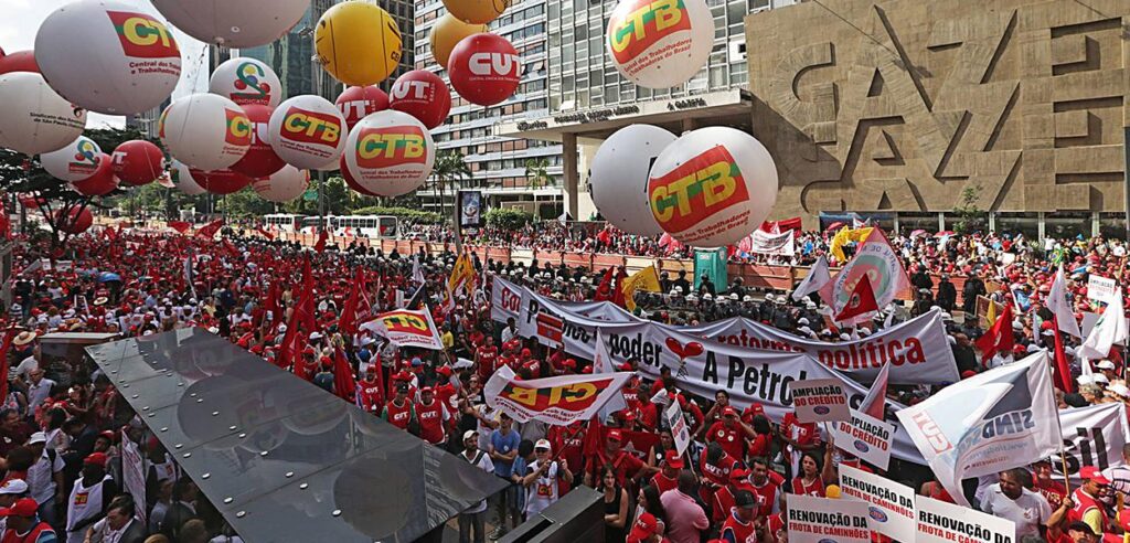 Centrais sindicais repudiam tarifa dos EUA e apoiam retaliação