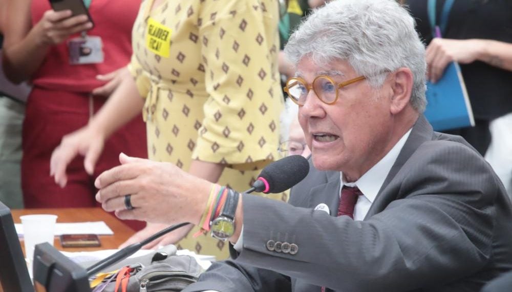 Relator pede cassação de Glauber Braga no Conselho de Ética da Câmara; psolista fala em ‘vergonha’