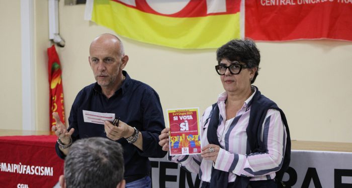 Italianos no exterior participam de referendo sobre direitos e trabalho Italianos no exterior participam de referendo sobre direitos e trabalho