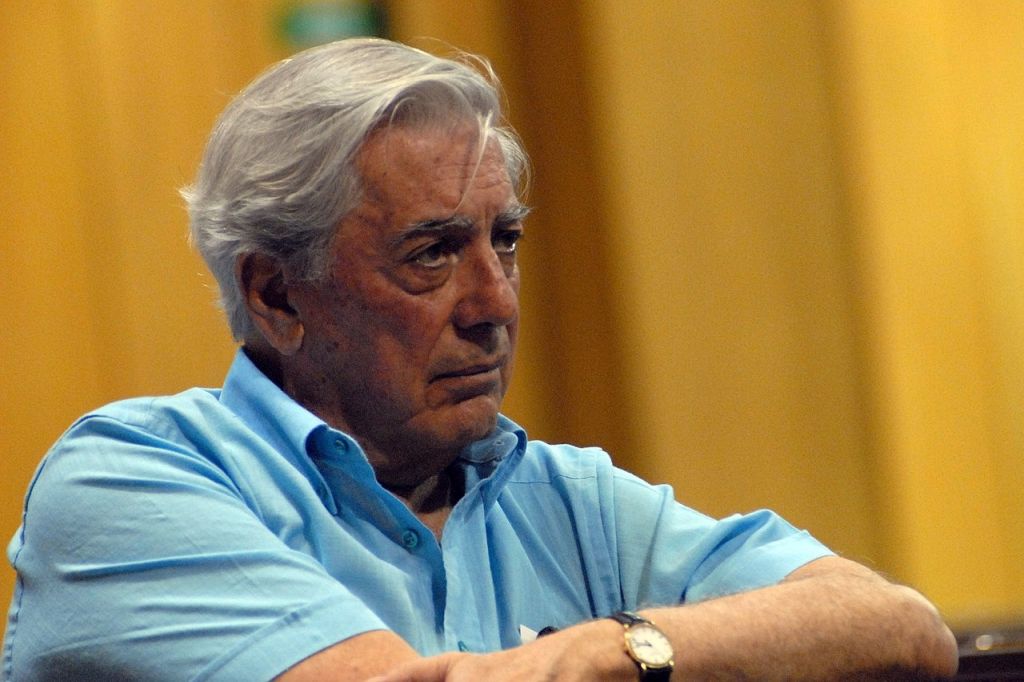 Escritor peruano Mario Vargas Llosa morre aos 89 anos