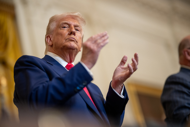 Trump reverte ordem judicial que havia suspendido ‘tarifaço’