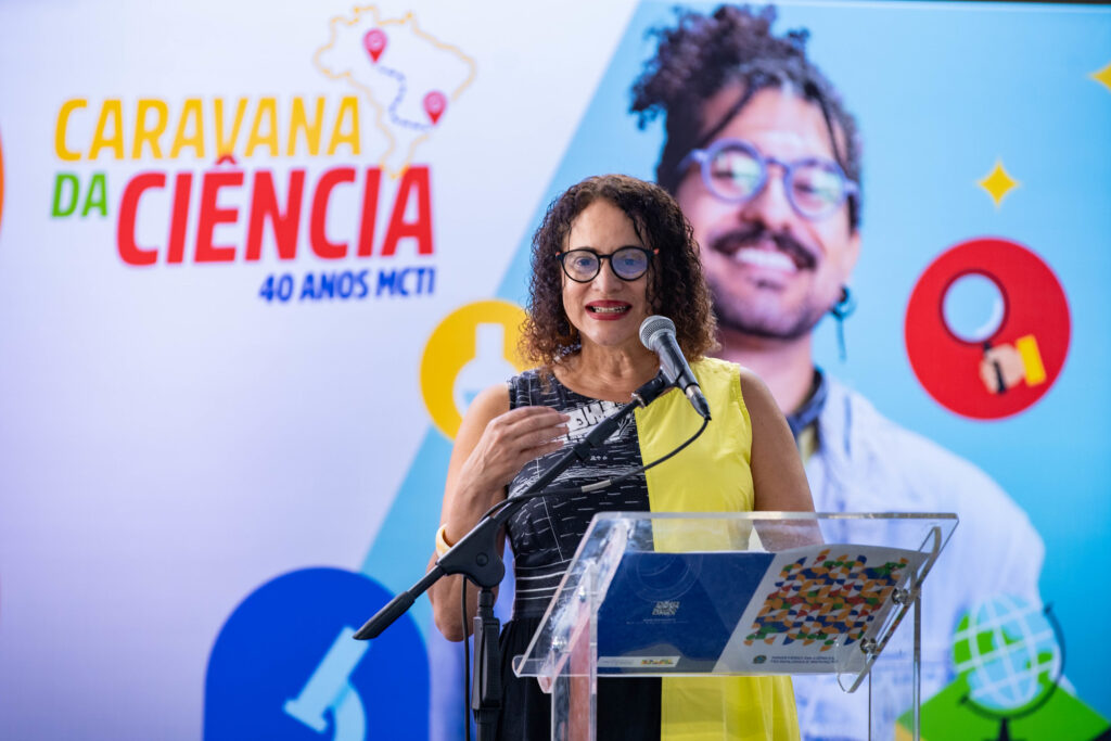 Bahia recebe primeiro de 180 laboratórios maker para popularizar inovação