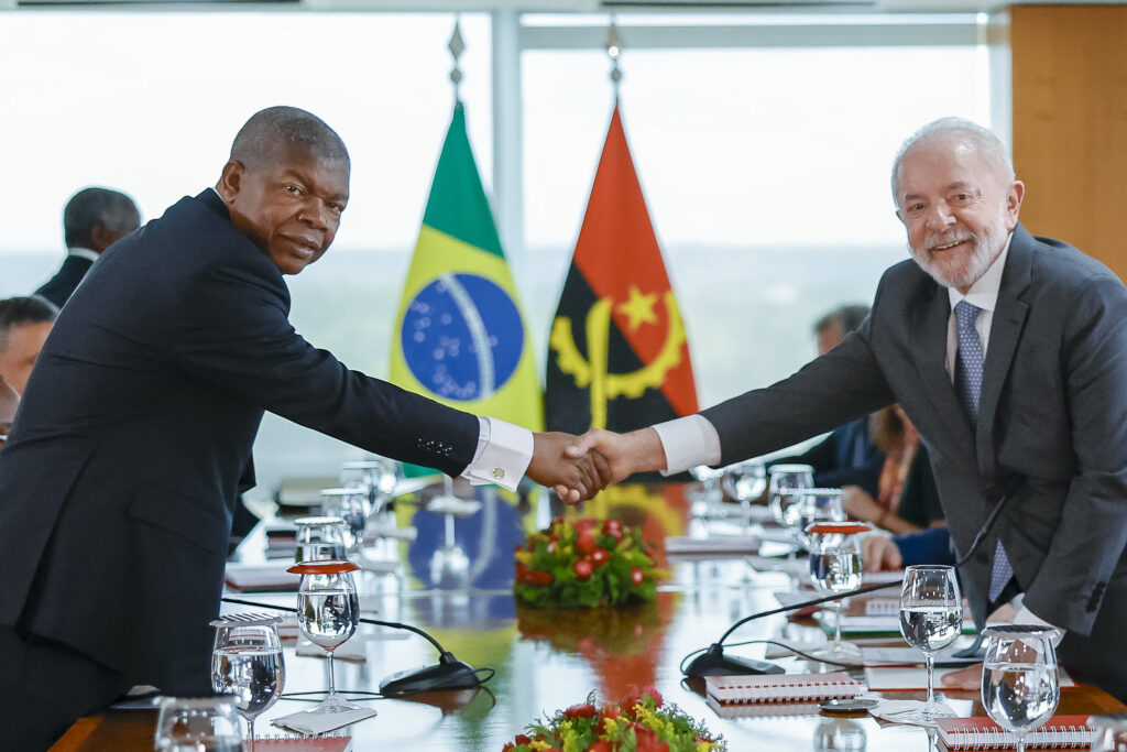 Brasil e Angola firmam acordos em agricultura, segurança e energia