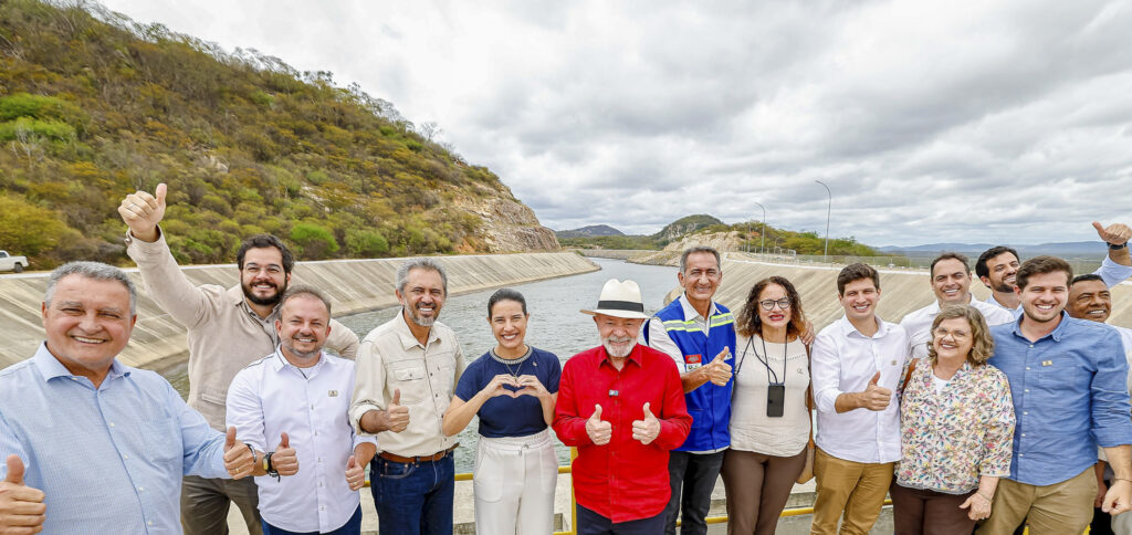Lula reafirma compromisso com segurança hídrica e indústria no Nordeste Lula reafirma compromisso com segurança hídrica e indústria no Nordeste