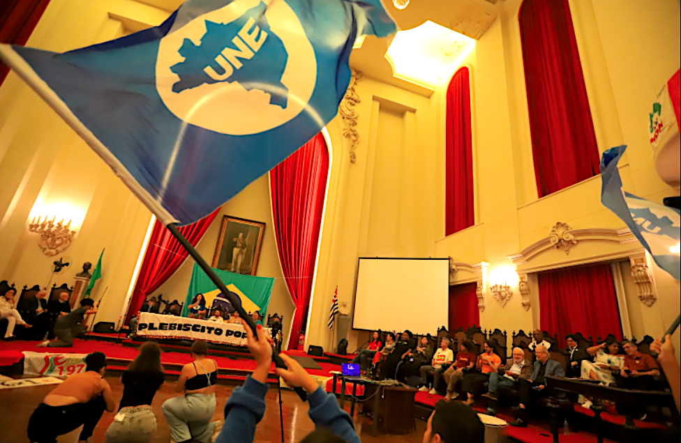 PCdoB reforça mobilização para plebiscito em Fórum dos Movimentos Sociais