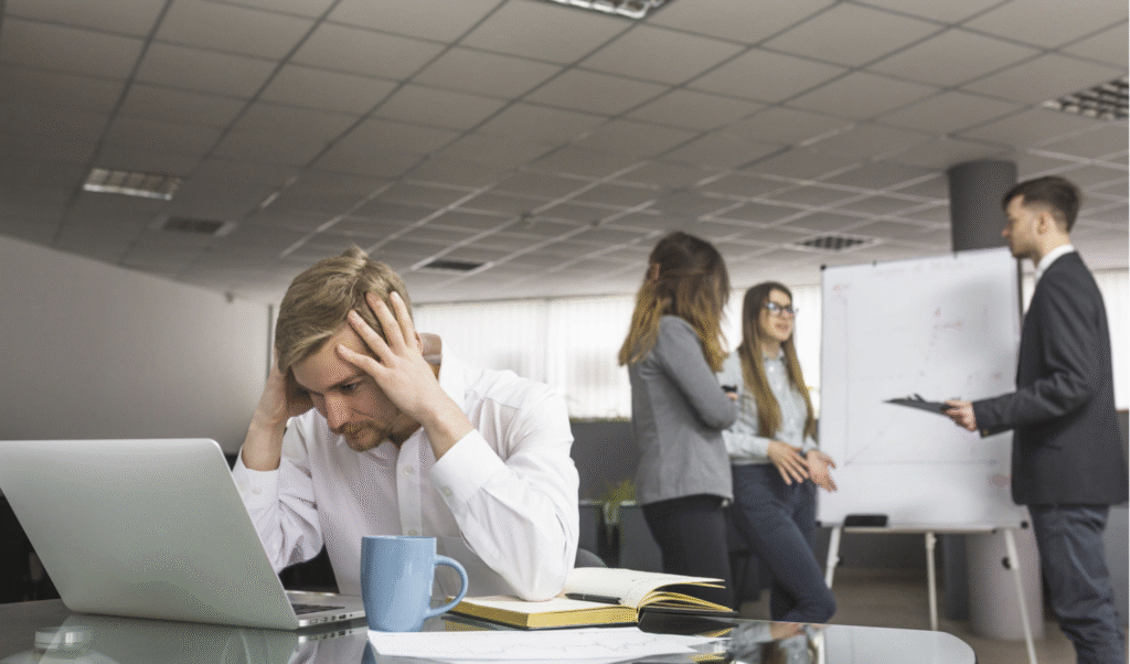 Enxurrada de processos trabalhistas reflete ambientes tóxicos de trabalho