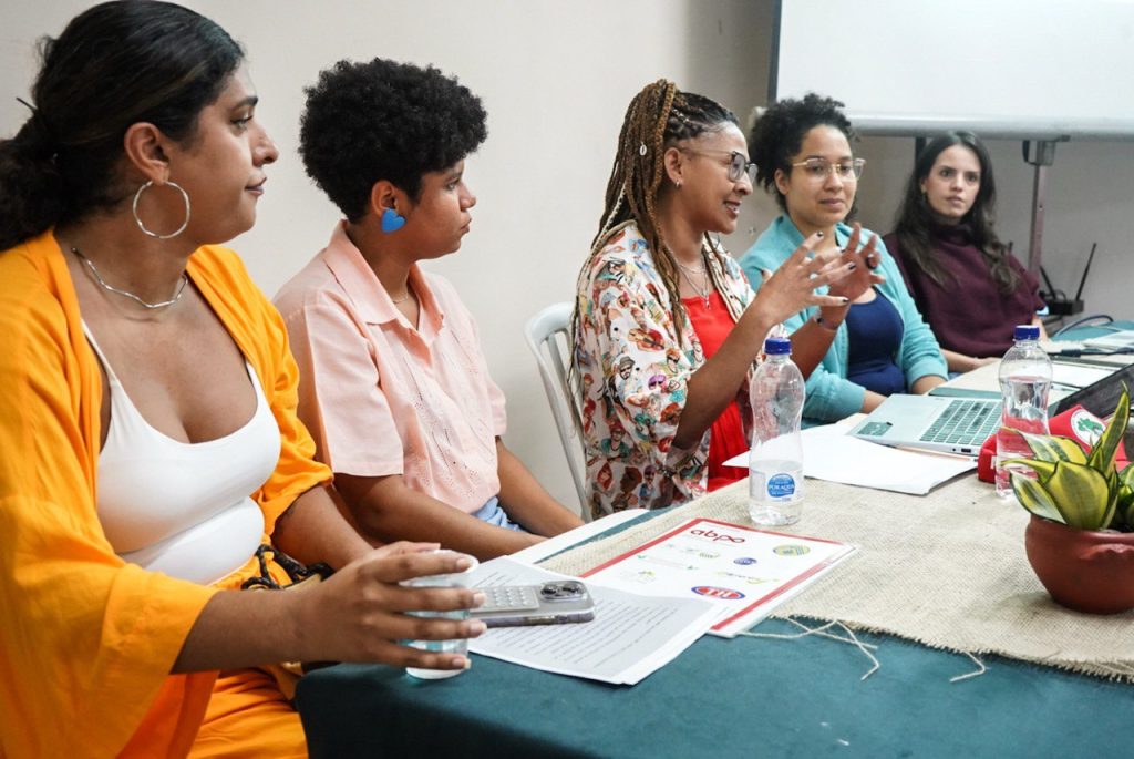 MST debate desafios diante da crise climática e do racismo MST debate desafios diante da crise climática e do racismo