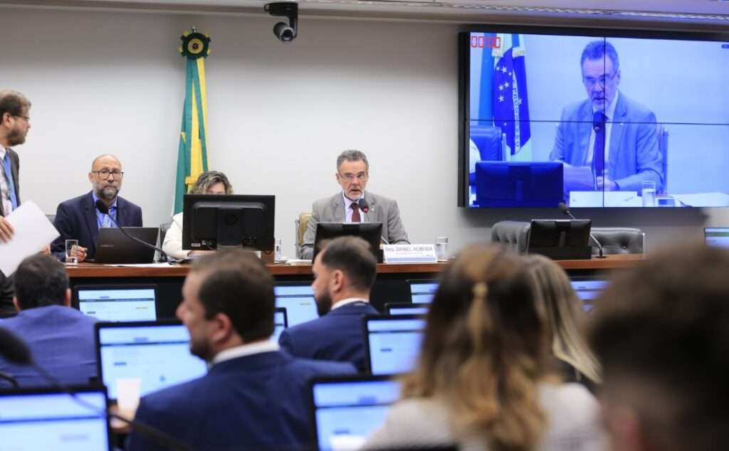 Câmara debaterá impacto ao usuário após partilha de voos entre Azul e Gol