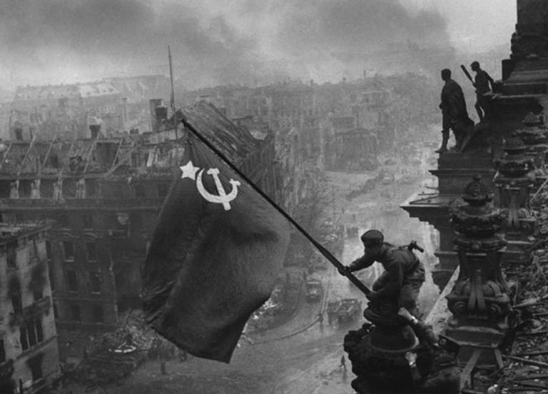 80 anos do Dia da Vitória e os símbolos em disputa