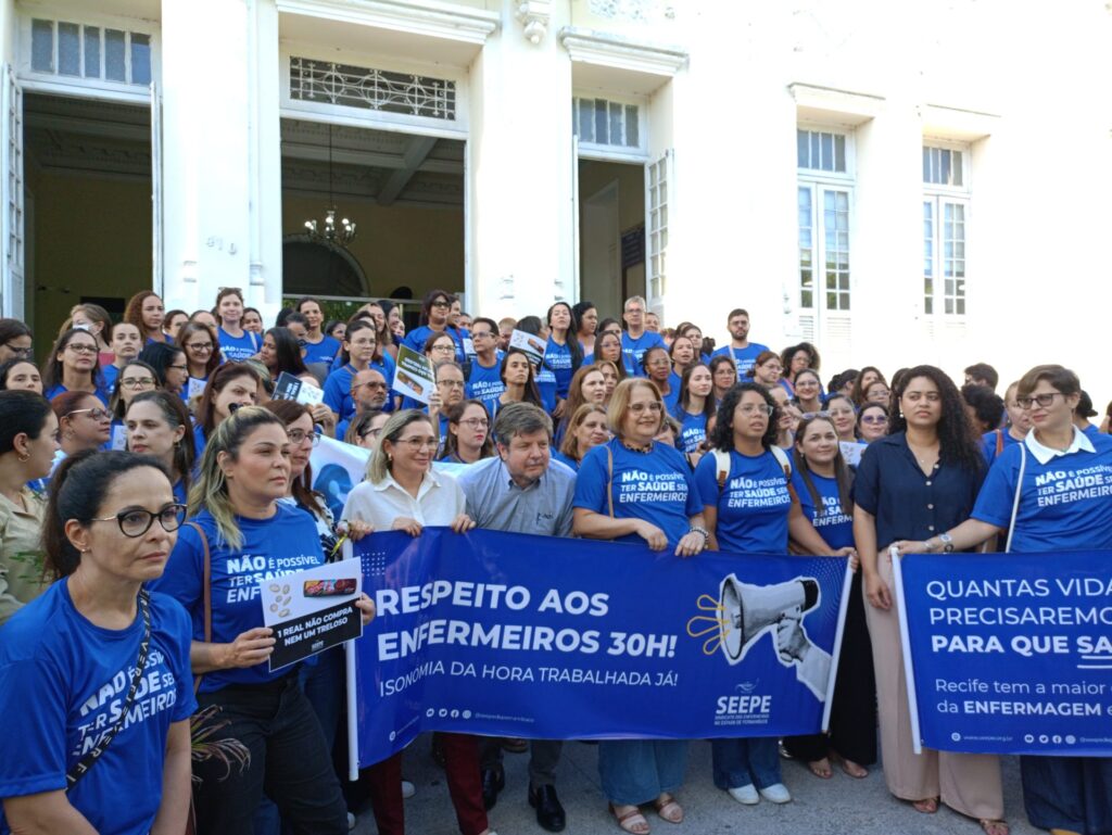 Greve na Enfermagem de Recife denuncia “reajuste” de R$ 1,00