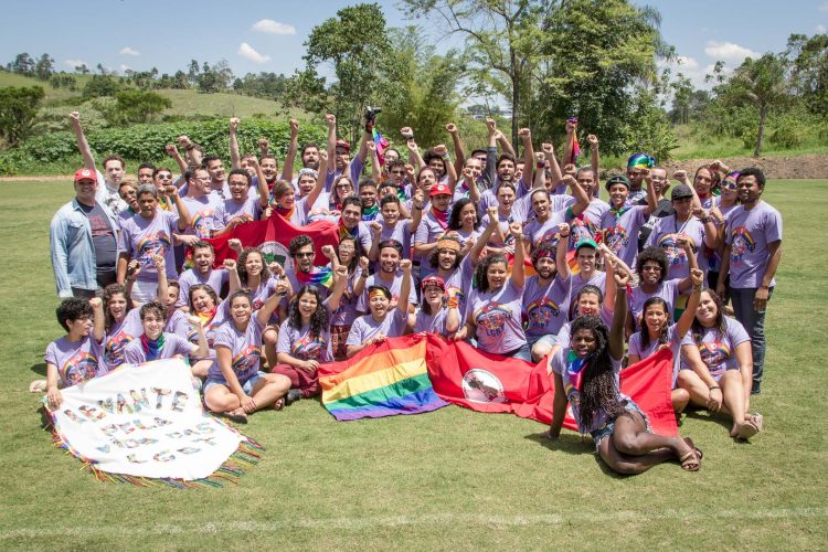 17 de maio demarca importância da luta contra a discriminação e violência contra pessoas LGBTQIAPN+