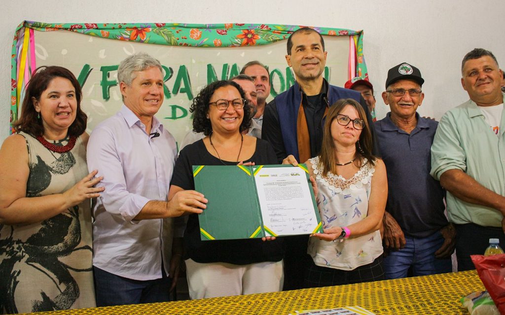 Investir na agricultura familiar é “caminho para promover a sustentabilidade”, aponta presidente da Fundação BB Investir na agricultura familiar é “caminho para promover a sustentabilidade”, aponta presidente da Fundação BB