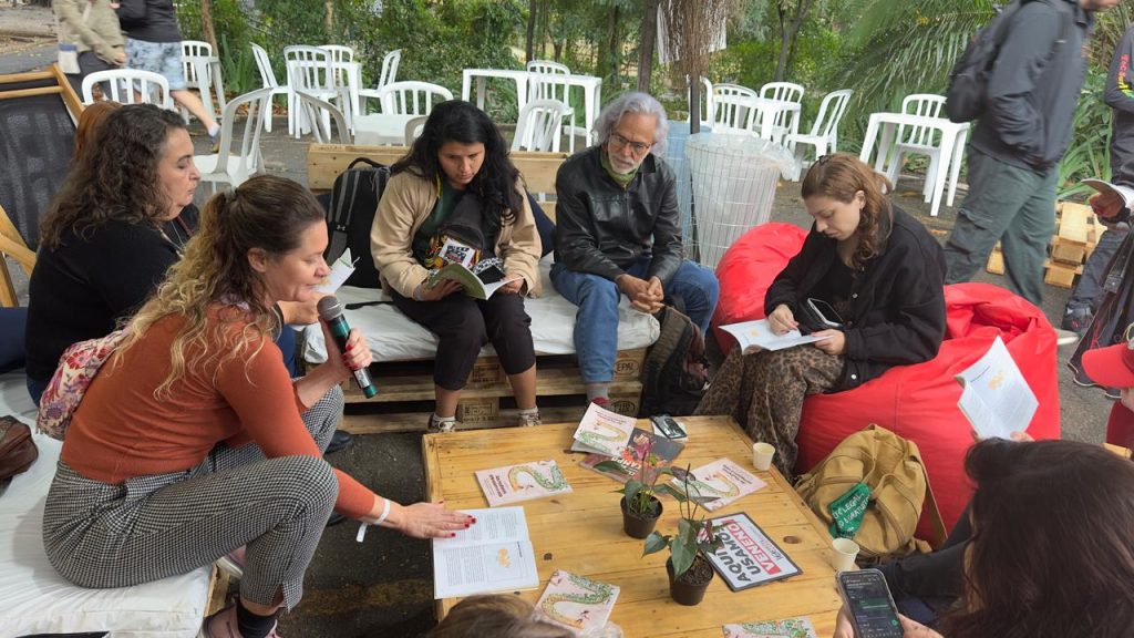 Publicação alerta para os impactos dos agrotóxicos na saúde reprodutiva