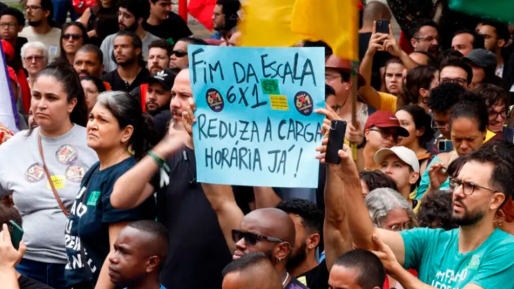 Entidades expõem ao governo plebiscito pelo fim da escala 6×1 e isenção do IR