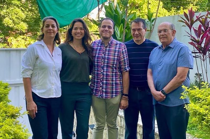 Venezuela deu salvo-conduto a opositores, segundo canal TeleSur