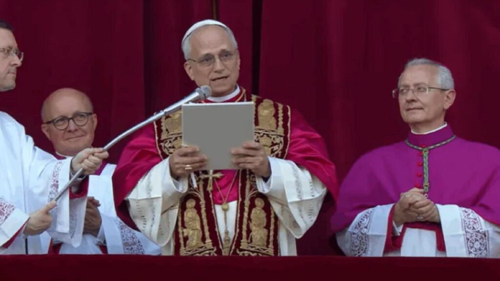 Papa Leão XIV concede a bênção Urbi et Orbi; veja discurso completo Papa Leão XIV concede a bênção Urbi et Orbi; veja discurso completo