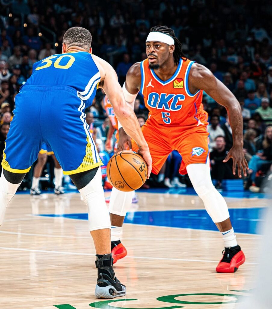 Oklahoma City Thunder e Indiana Pacers vencem primeiros jogos das finais de conferência da NBA Oklahoma City Thunder e Indiana Pacers vencem primeiros jogos das finais de conferência da NBA