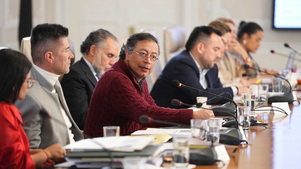 Salvamos a Reforma Trabalhista graças à consulta popular e ao apoio do povo, celebra Petro Salvamos a Reforma Trabalhista graças à consulta popular e ao apoio do povo, celebra Petro