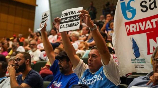 A Sabesp, sem nenhum controle social